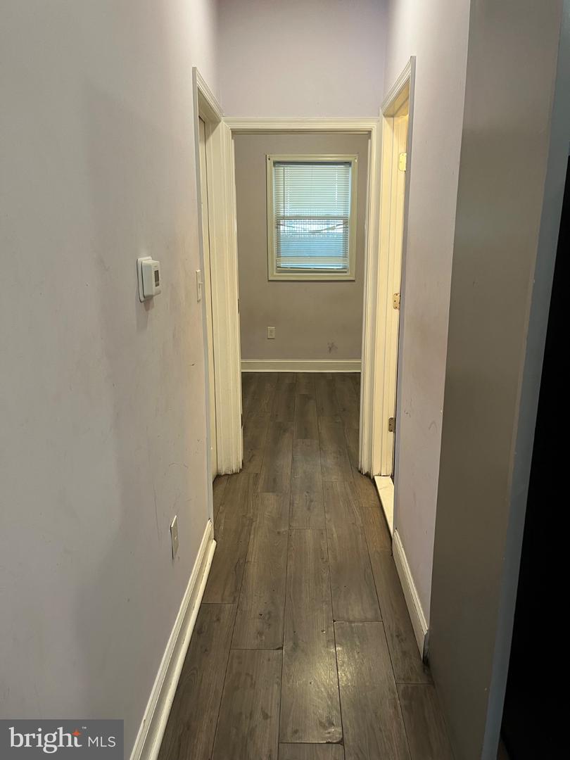 1133 W Tioga St Property Photo 13