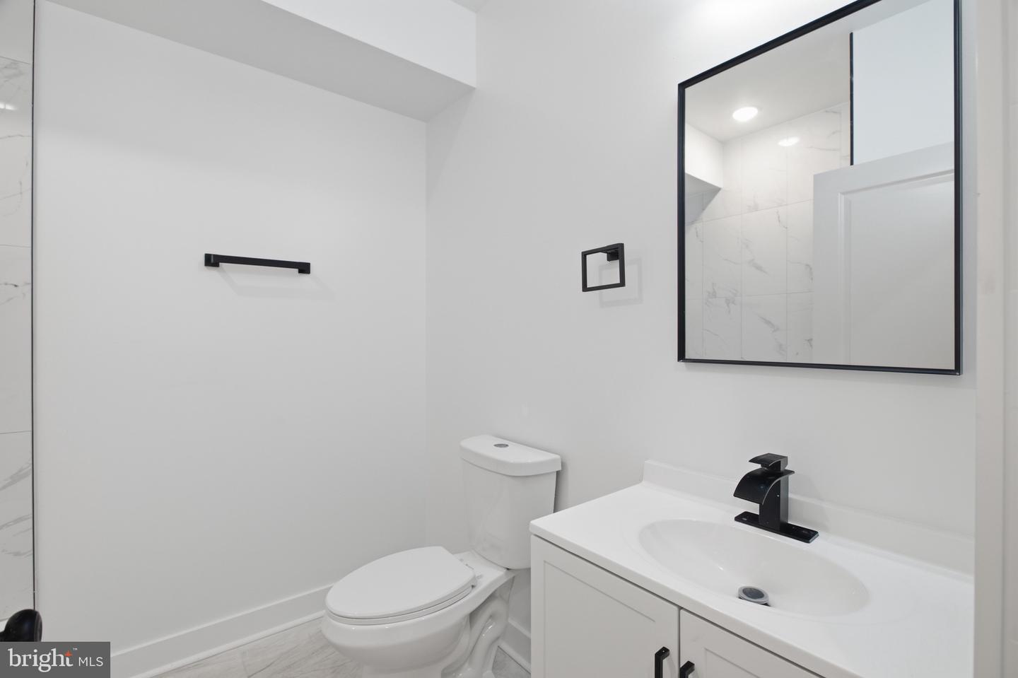 2251 N 12th St #3 Property Photo 5