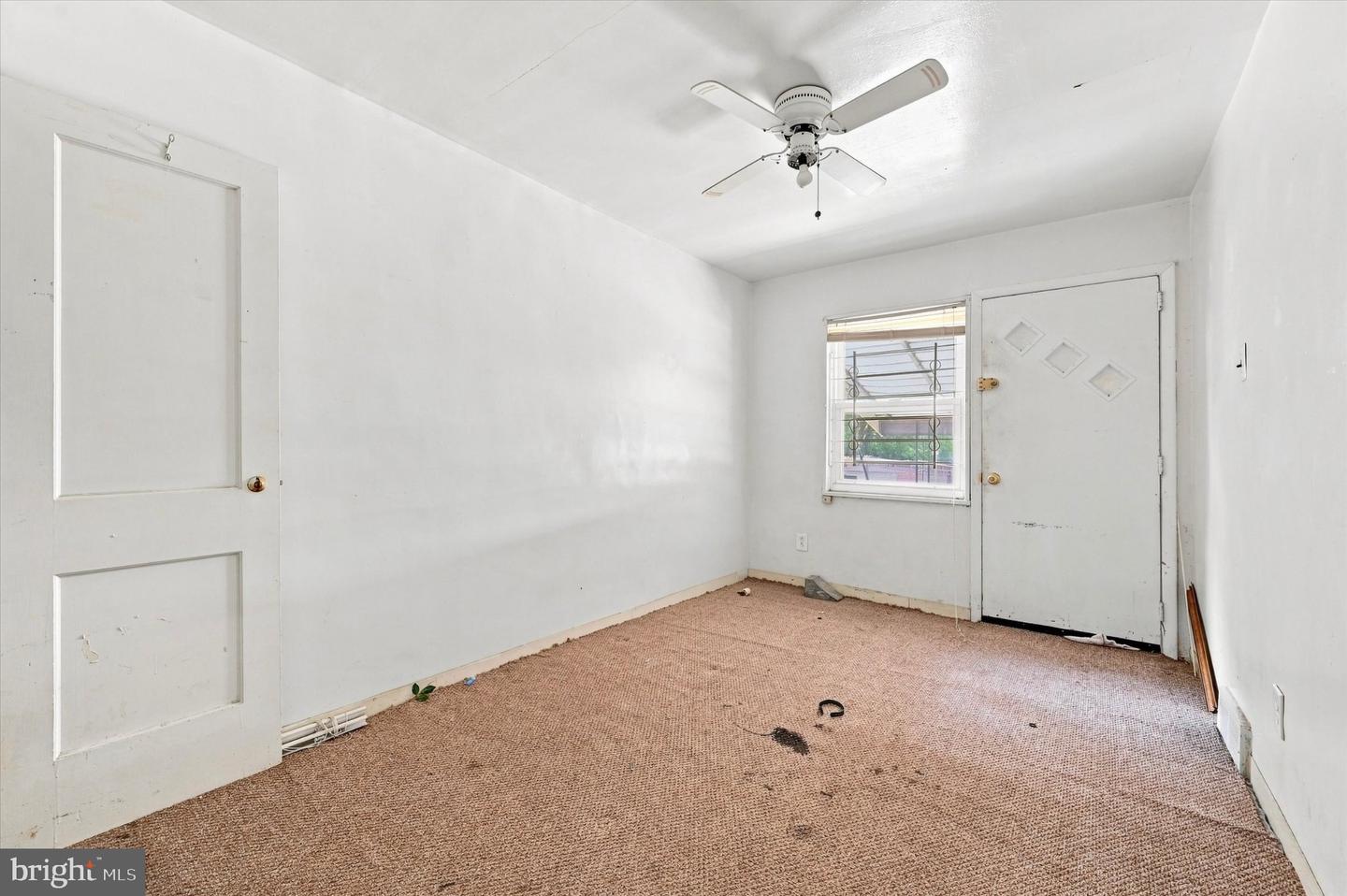 2242 S 56th St Property Photo 5