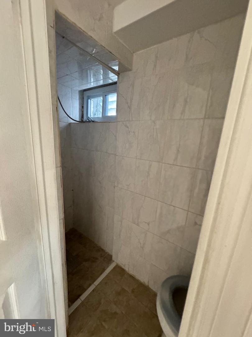 1407 Friendship St Property Photo 12
