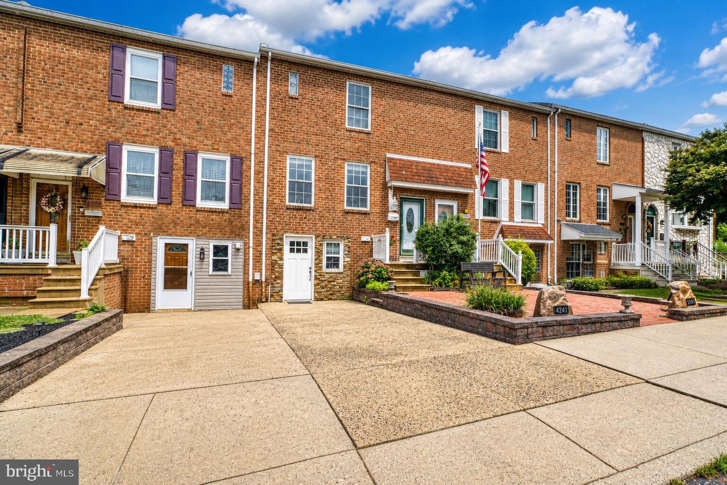 4241 CHALFONT PL