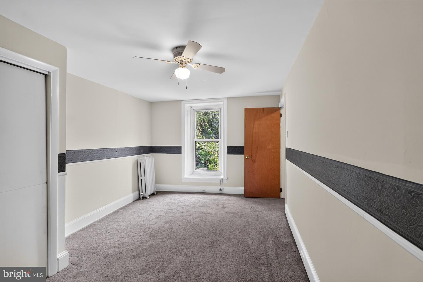 3787 Cresson St Property Photo 19