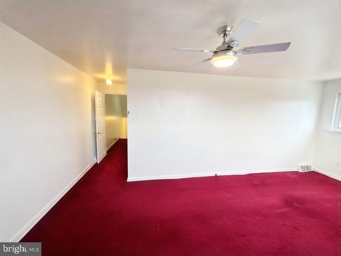 2119 Hoffnagle St Property Photo 13