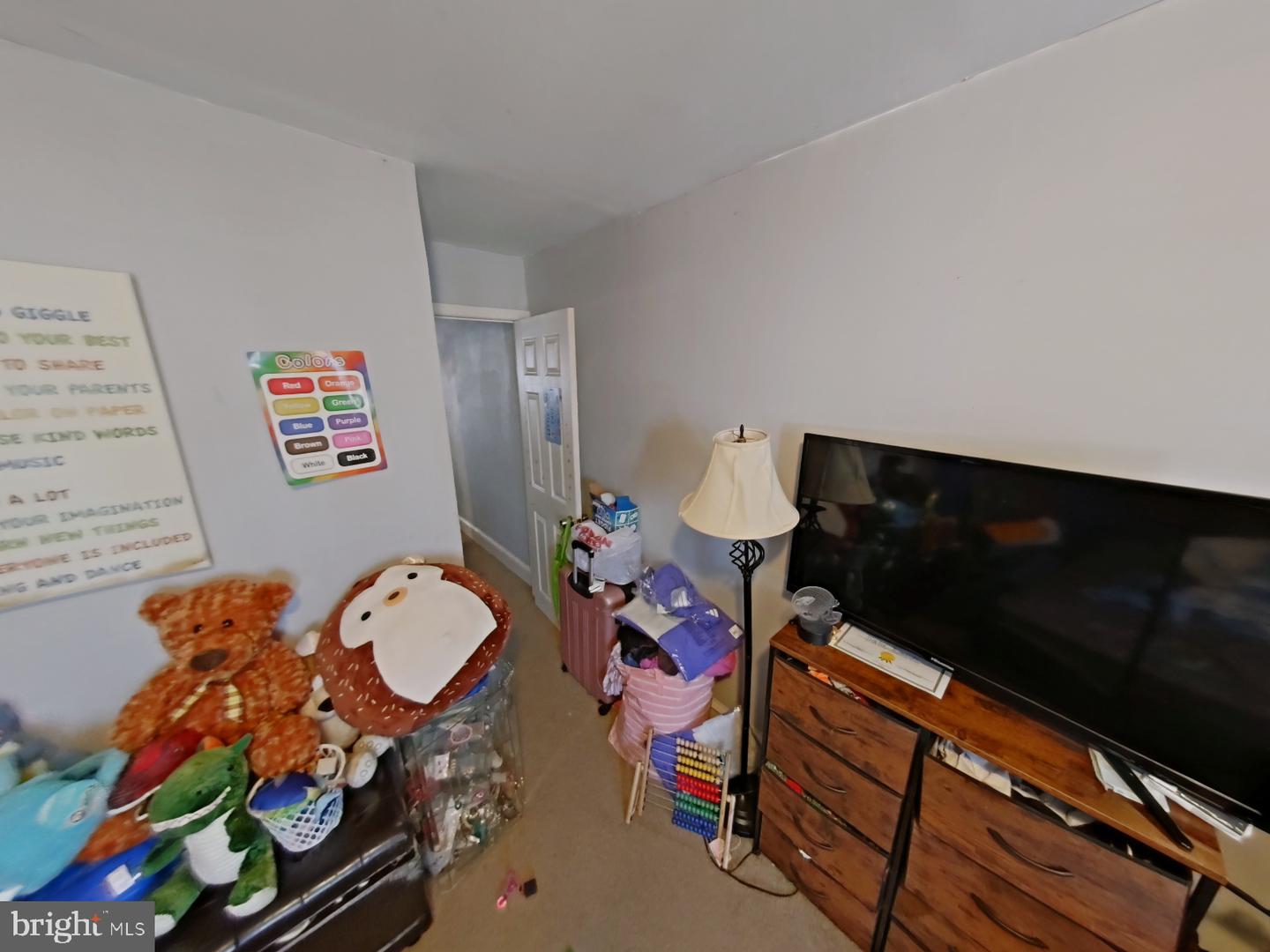 1825 Elston St Property Photo 30