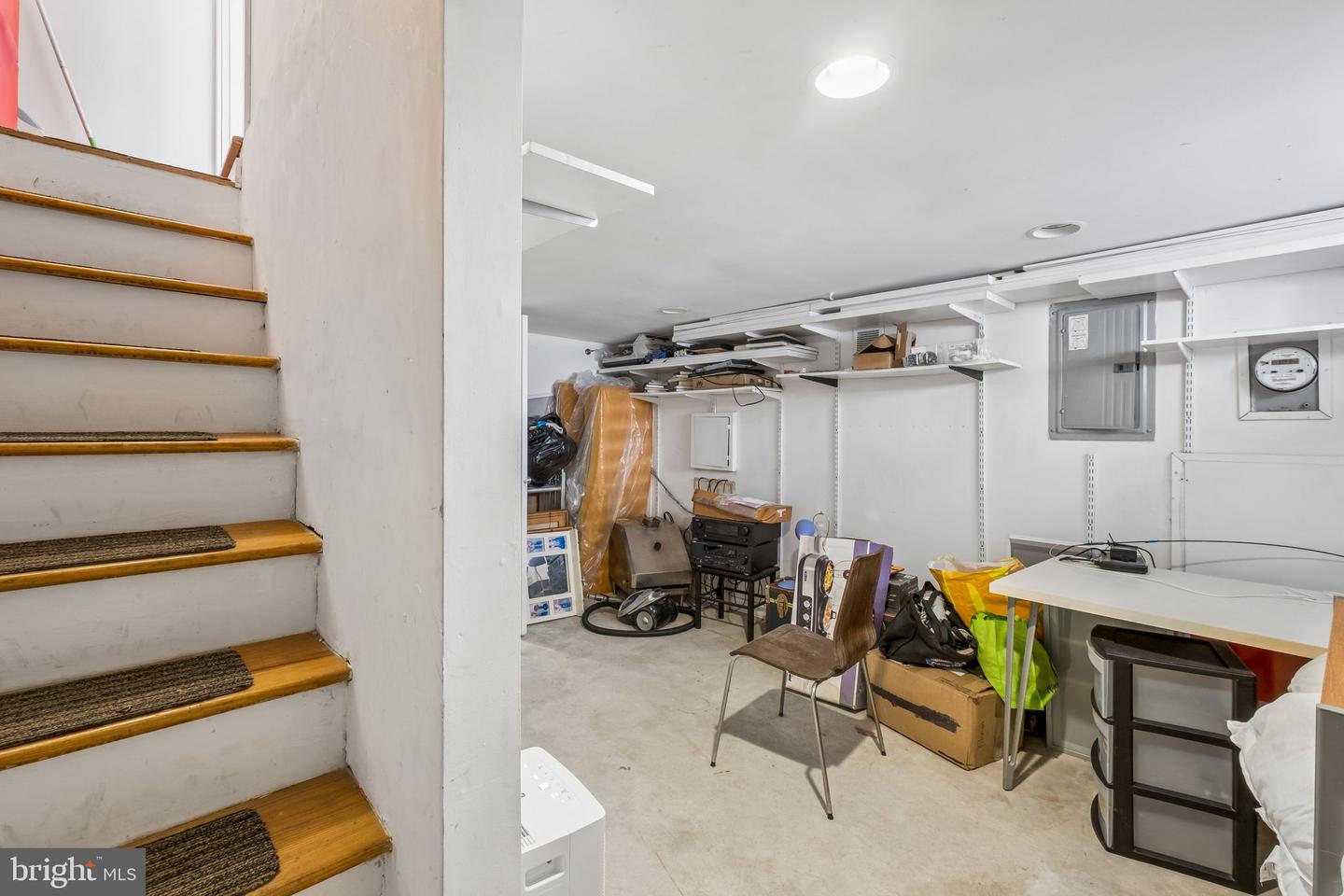 930 League St Property Photo 28