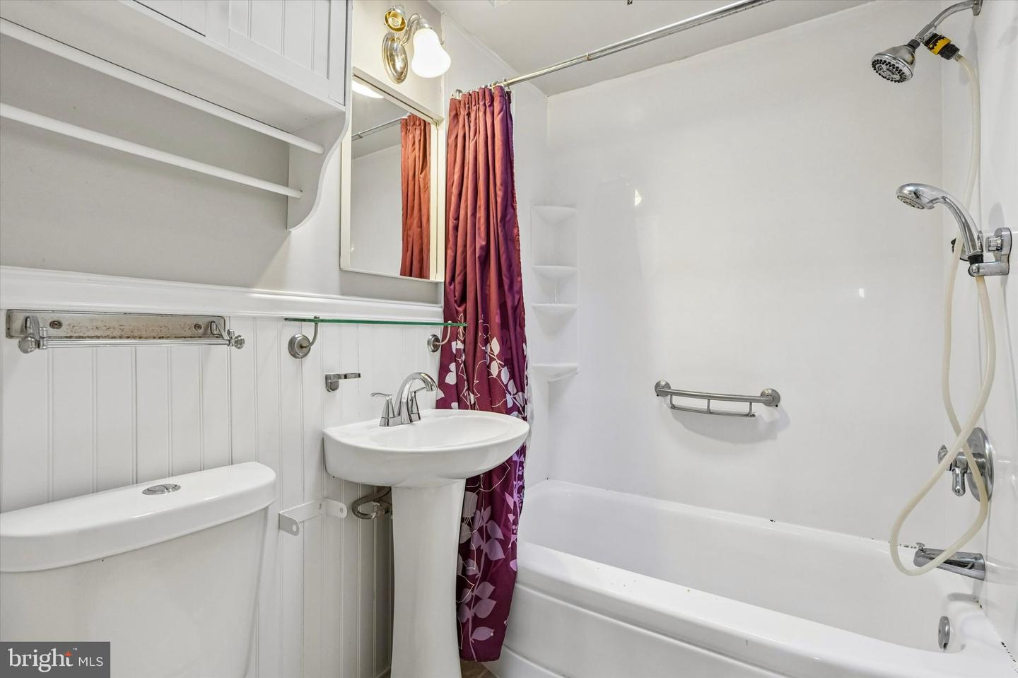 5954 Newtown Ave Property Photo 12