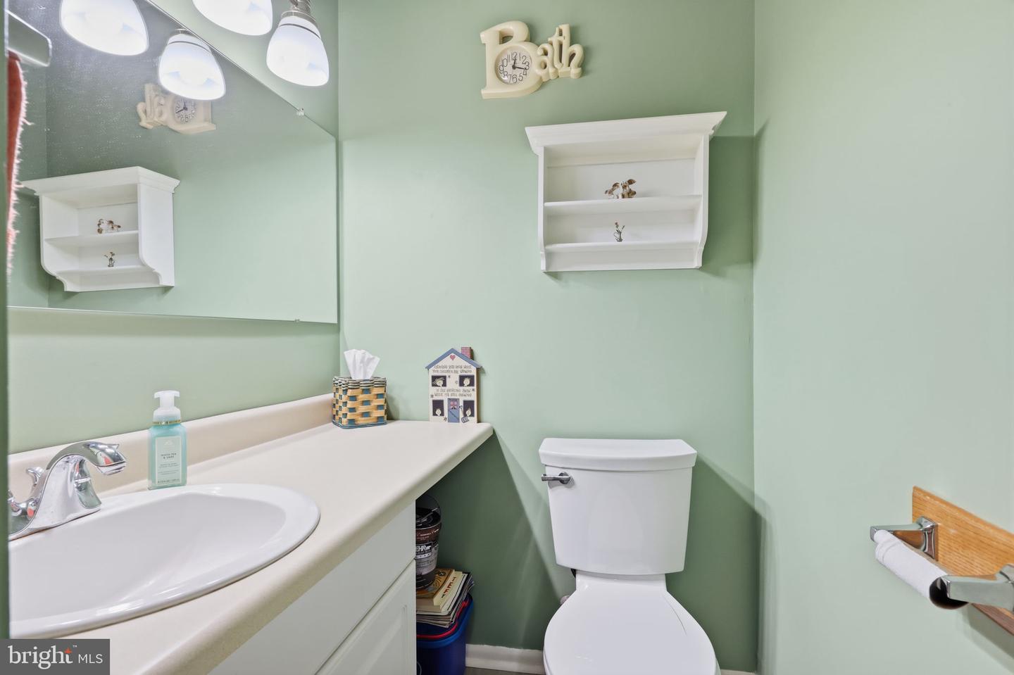 10925 Lockart Rd Property Photo 14