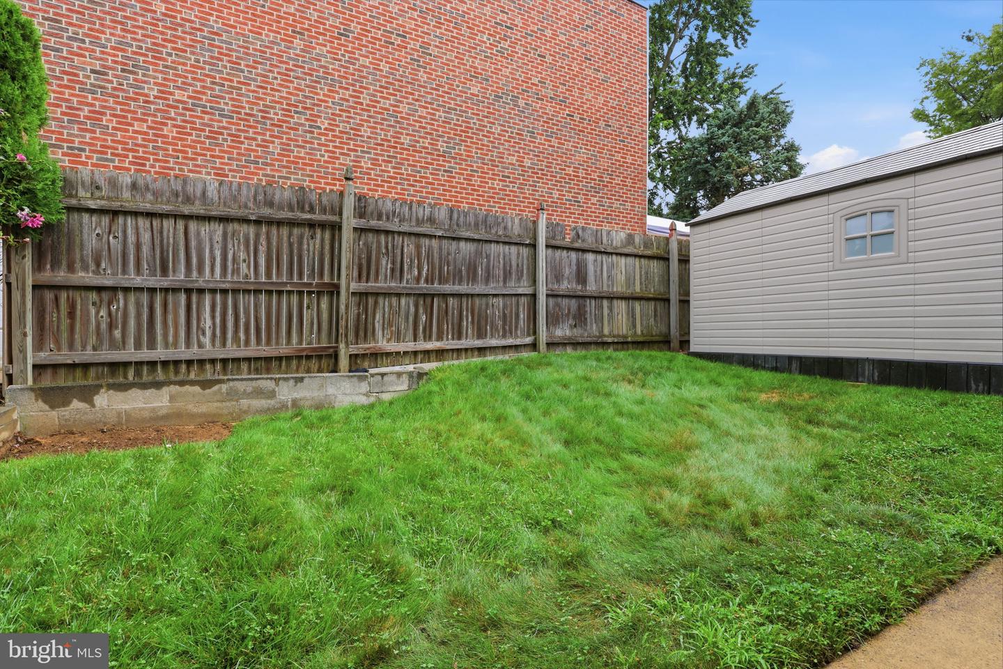 10925 Lockart Rd Property Photo 31