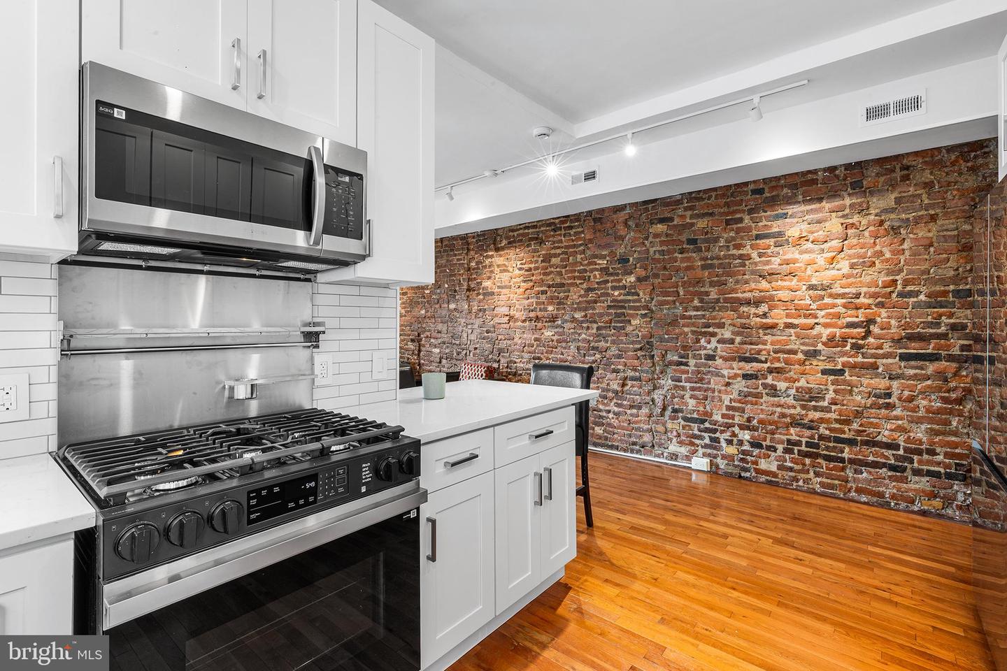 765 S 4th St #b Property Photo 11
