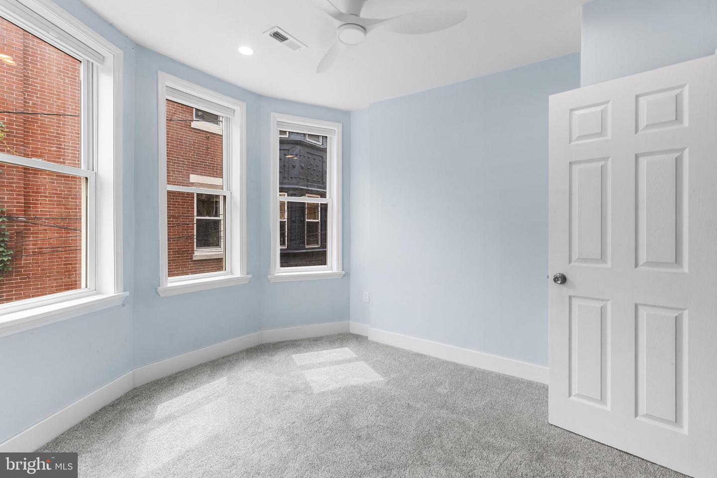 765 S 4th St #b Property Photo 19