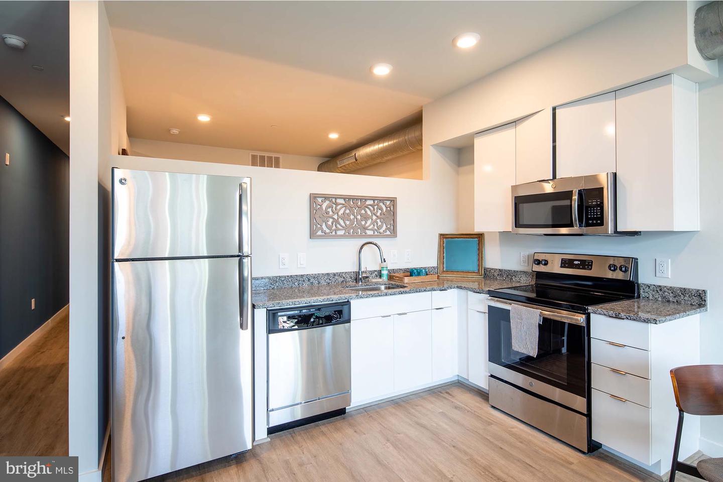 2120-34 E York St #a508 Property Photo 12