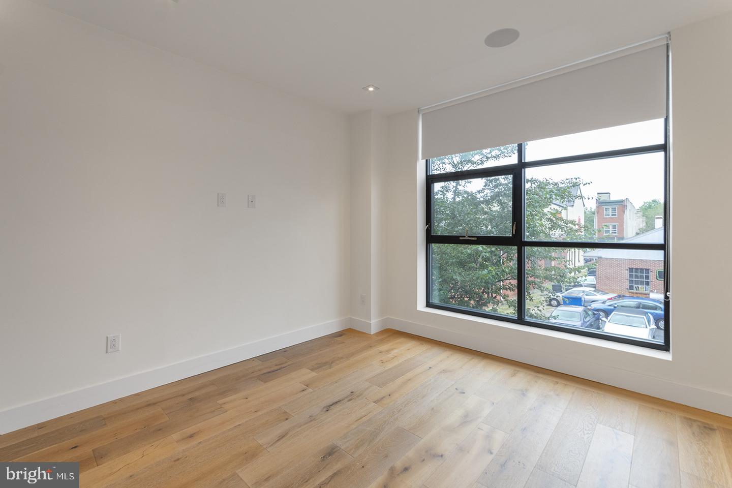 240 N 2nd St #unit 2w Property Photo 7