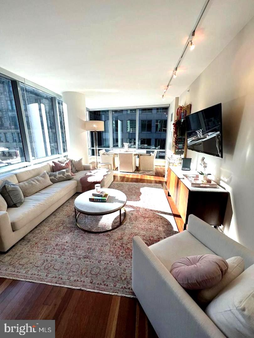 1414 S PENN SQ #17H Property Photo 1