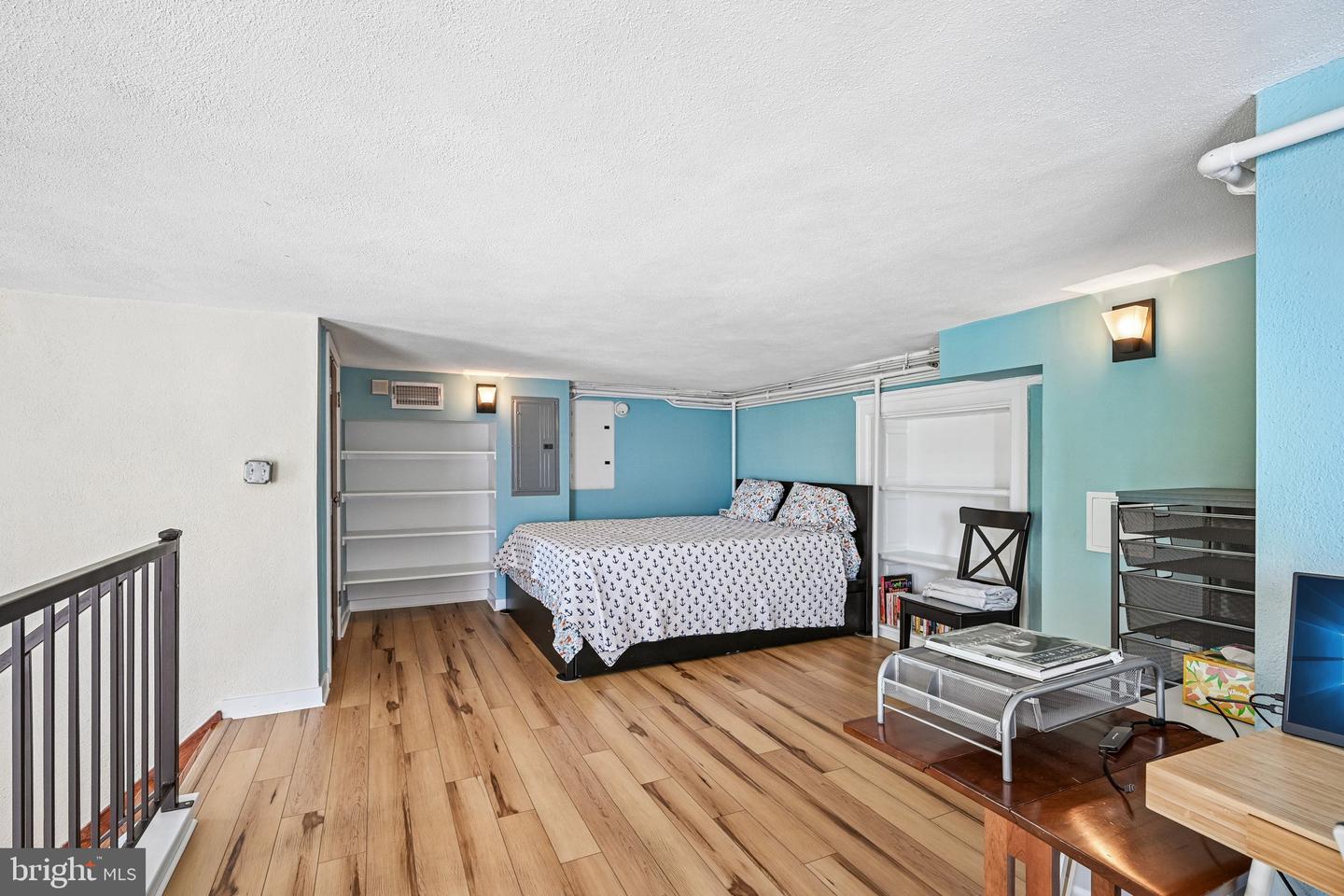 1201 Fitzwater St #305 Property Photo 13
