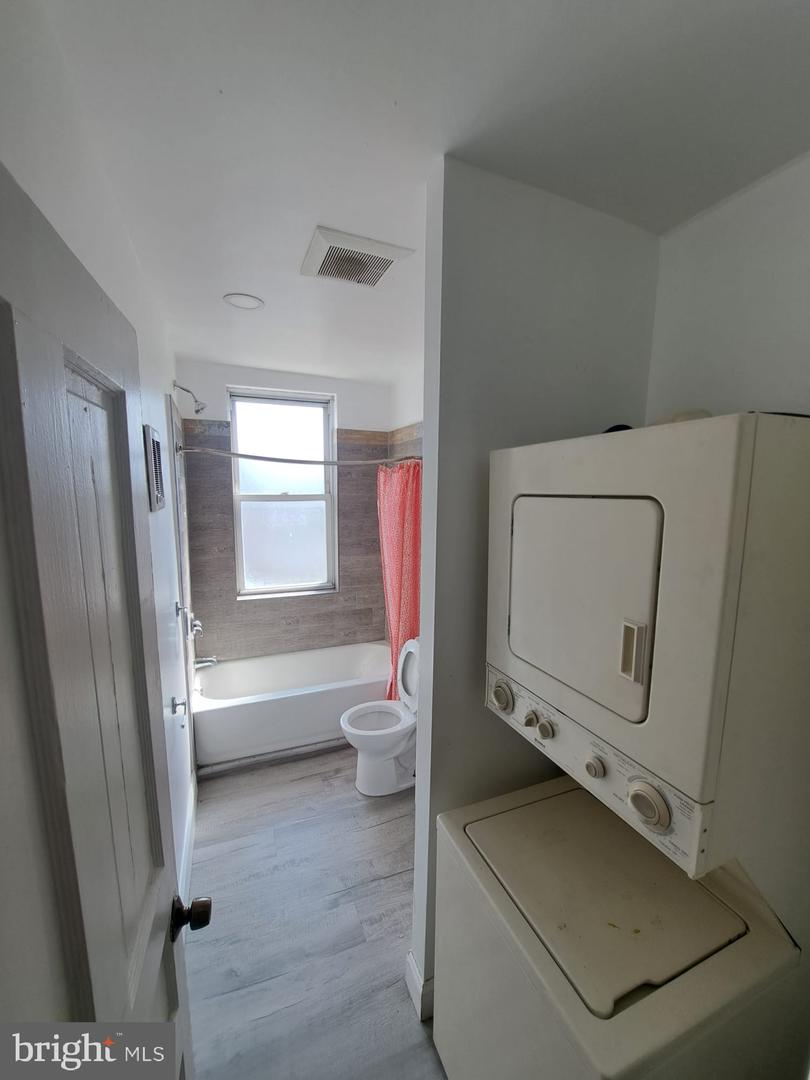 5244 Rising Sun Ave Property Photo 23