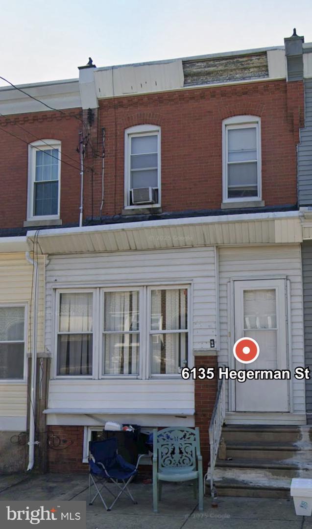 6135 HEGERMAN ST Property Photo 1
