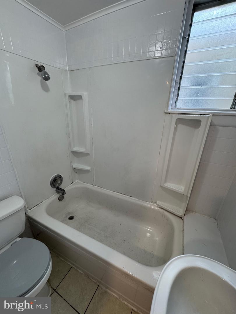 6135 Hegerman St Property Photo 8