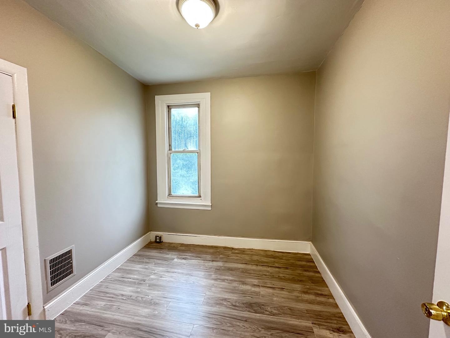 6135 Hegerman St Property Photo 20