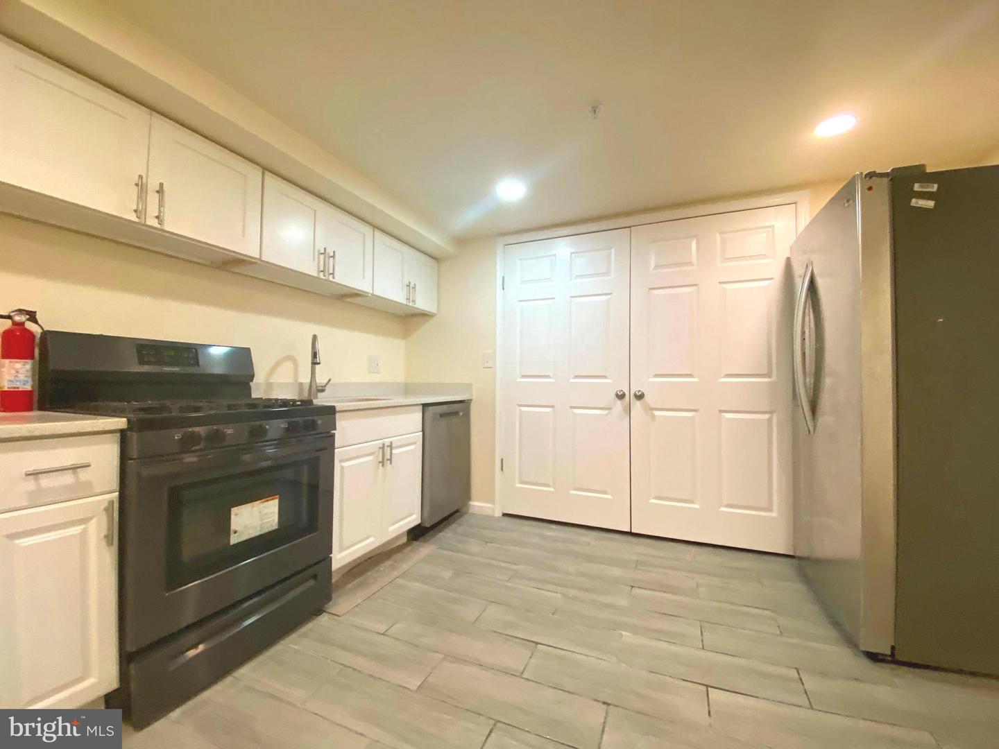 2710 Dothan Plz #unit 1 Property Photo 2