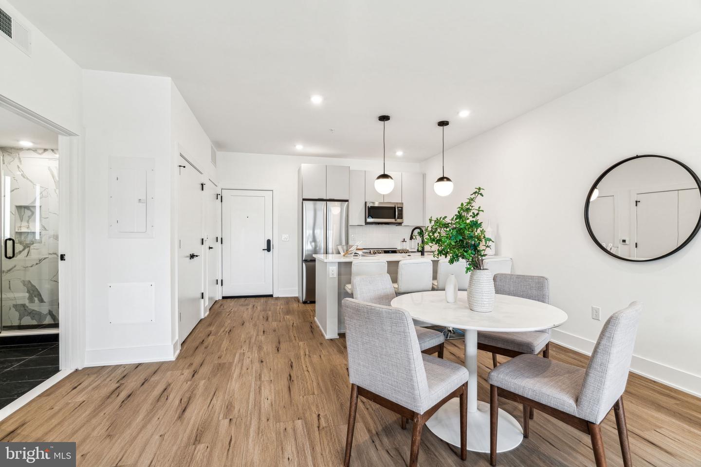 139 W Chelten Ave #404 Property Photo 16