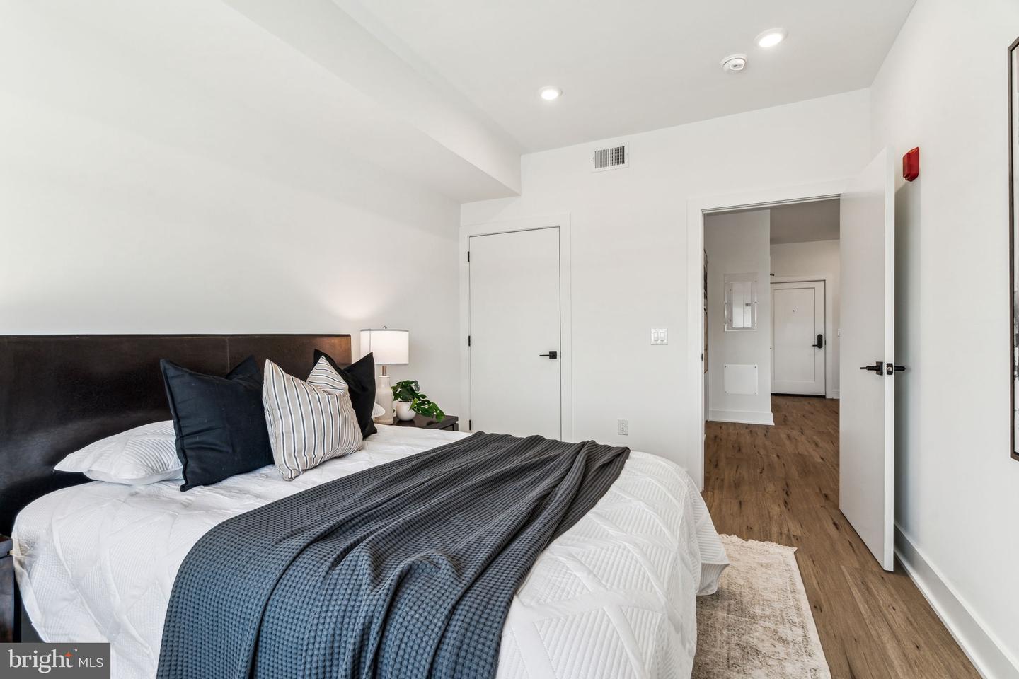 139 W Chelten Ave #404 Property Photo 22