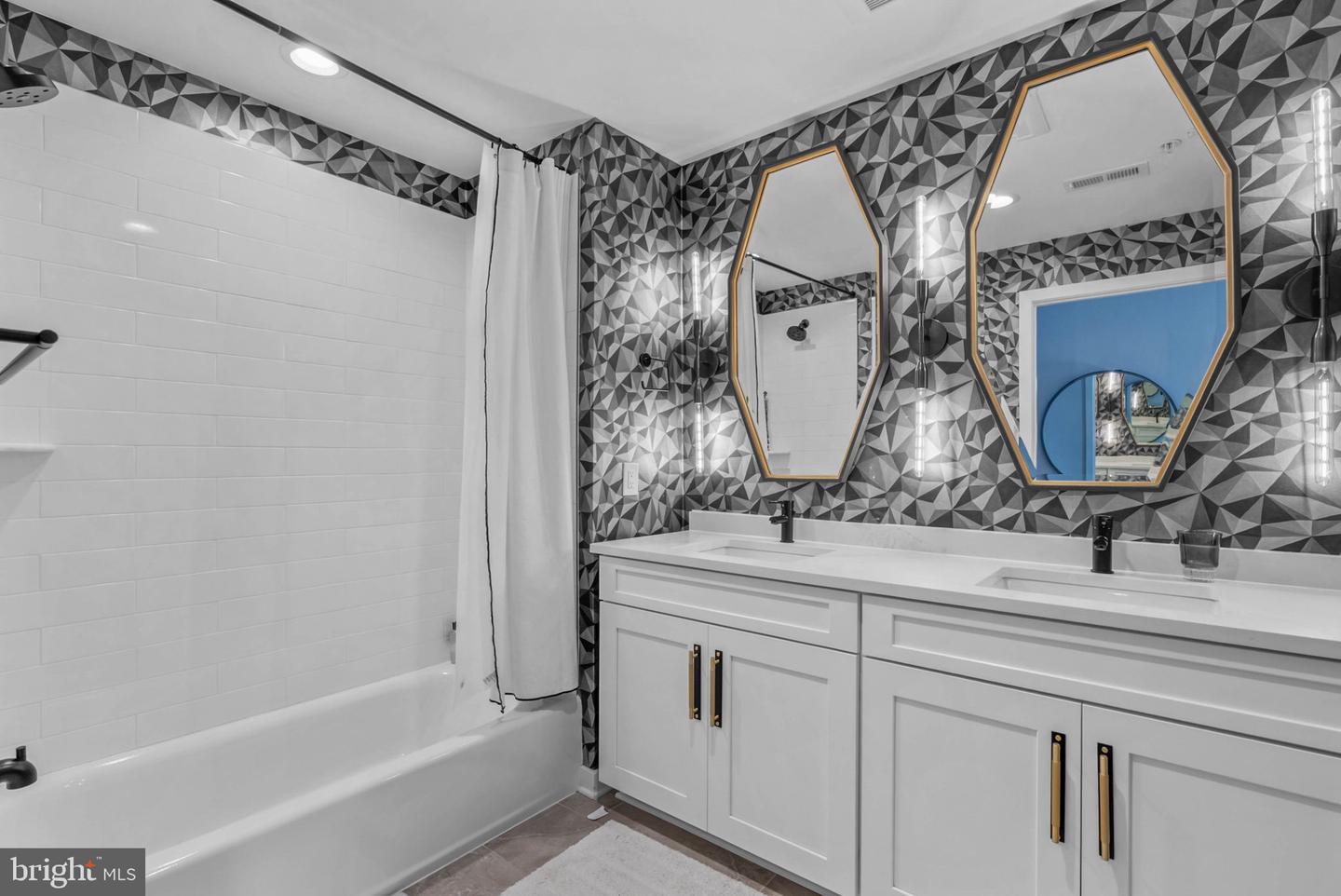 3205 Pierview Ln Property Photo 16