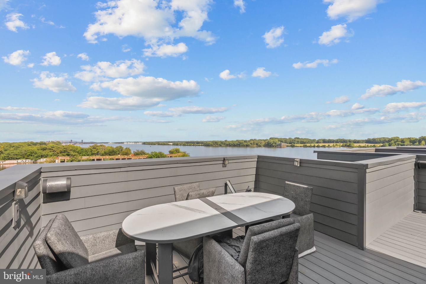 3205 Pierview Ln Property Photo 29