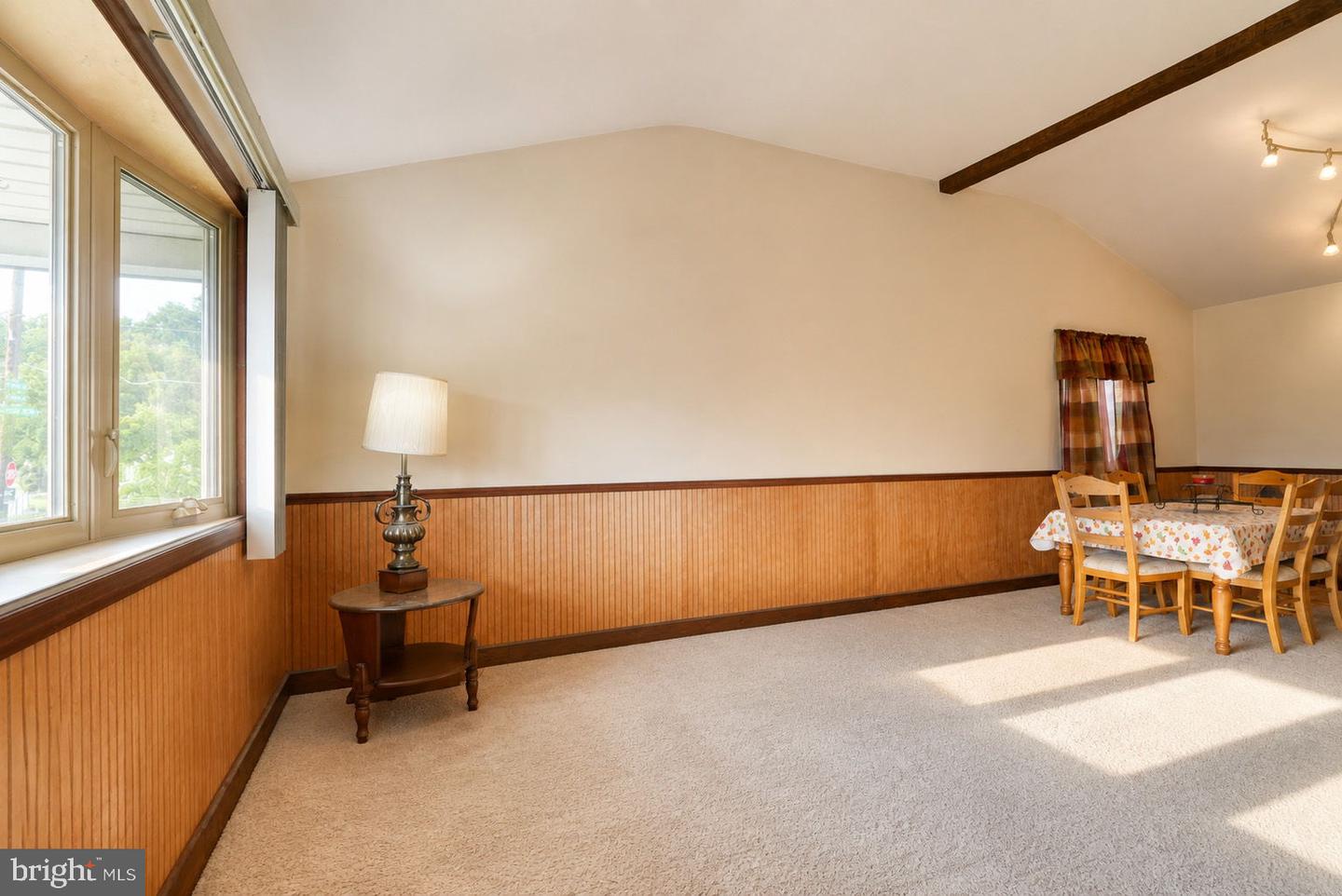 9745 Portis Rd Property Photo 11