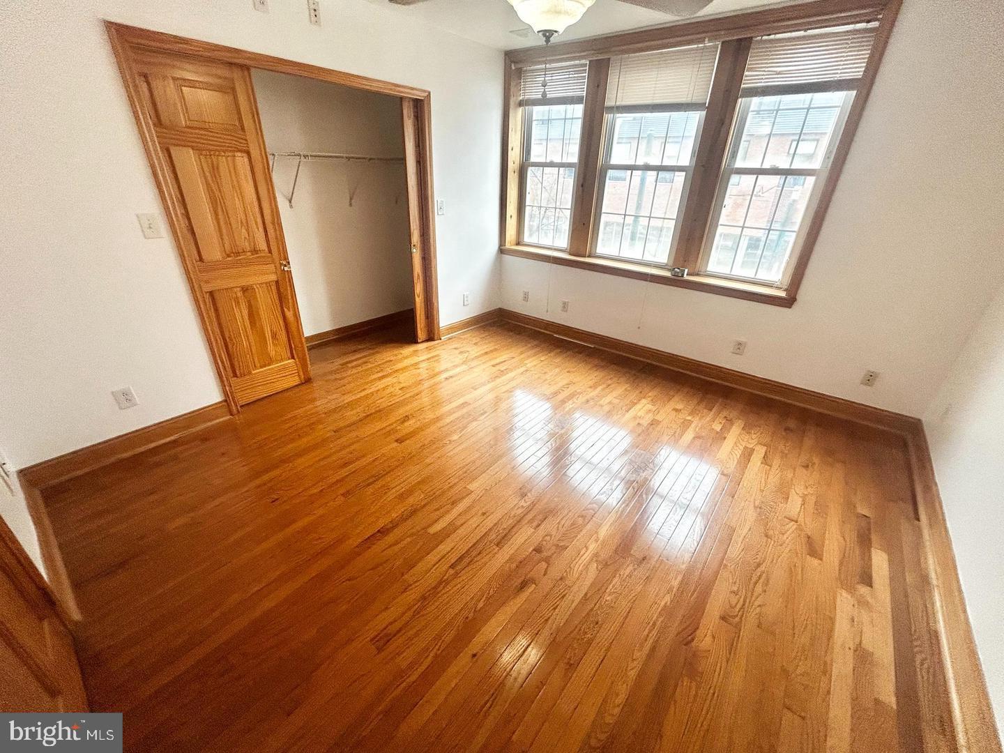 2635 W Girard Ave #2 Property Photo 8