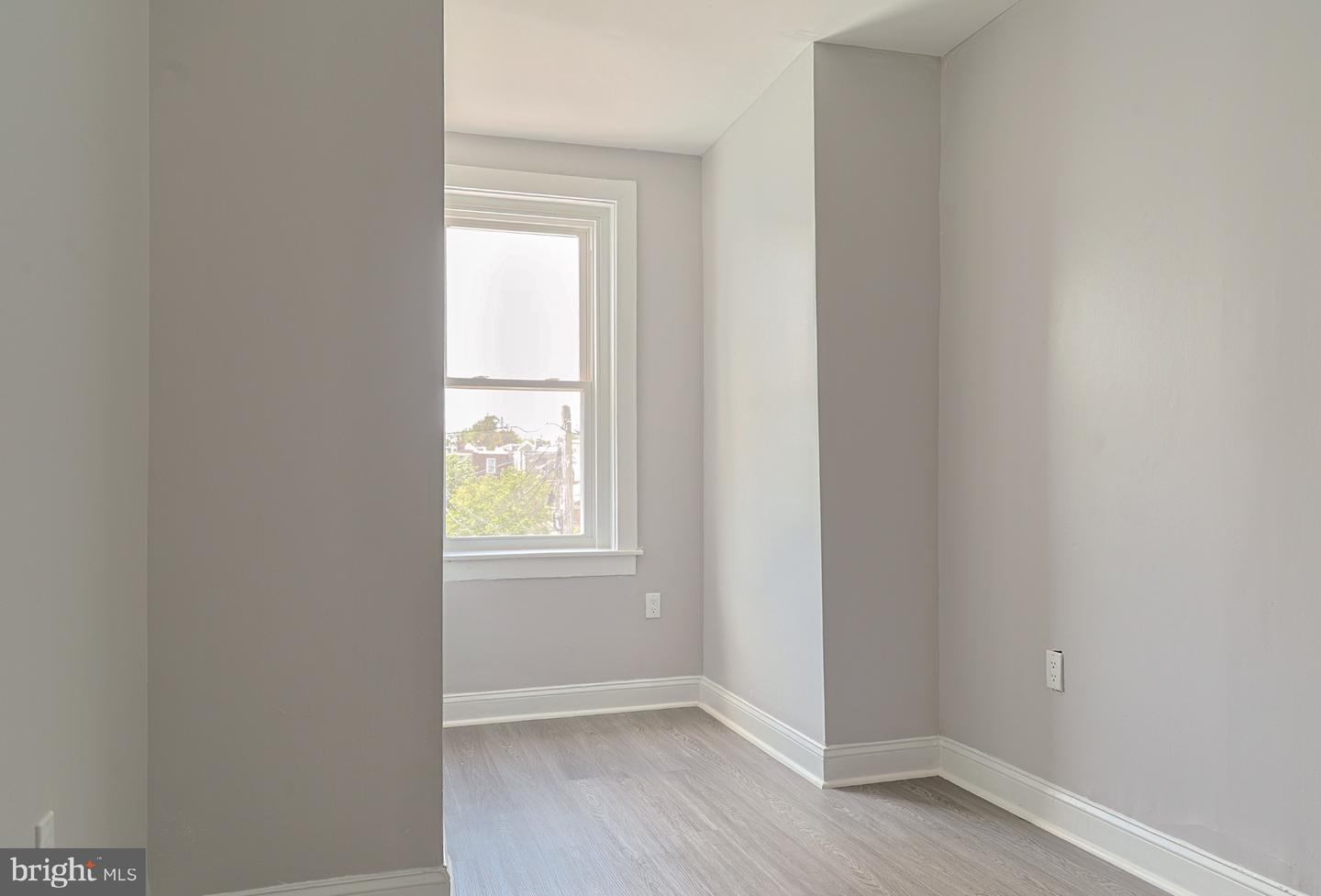 1542 S 57th St Property Photo 11