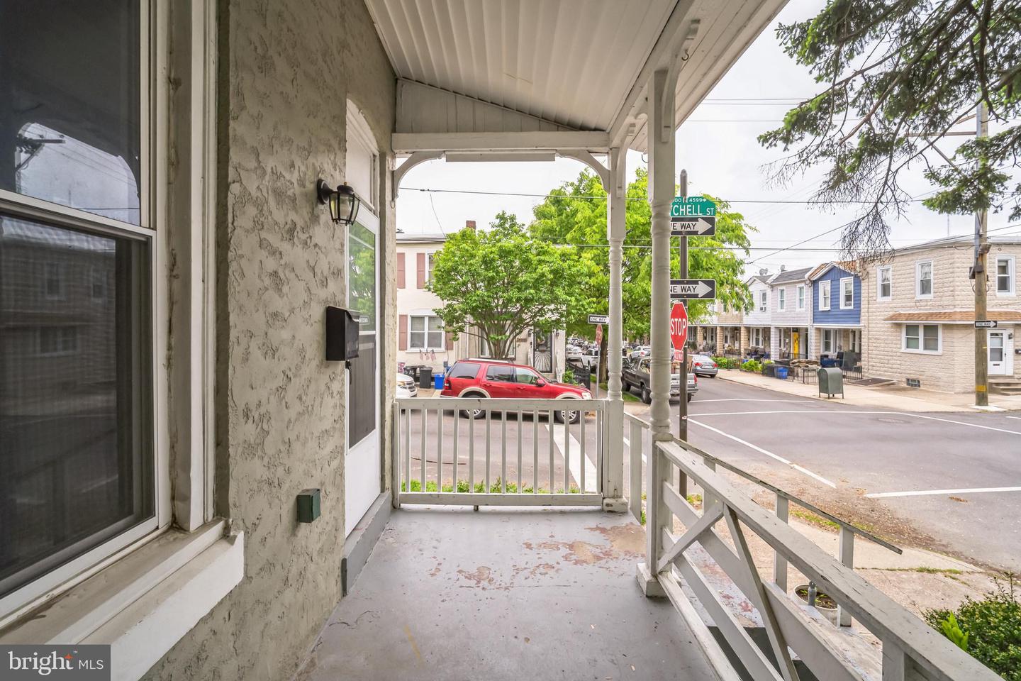 455 Ripka St Property Photo 2