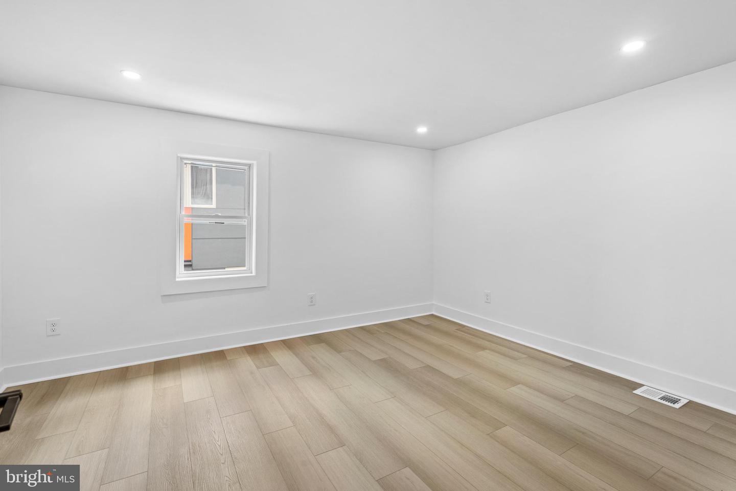 1417 S Bouvier St Property Photo 16