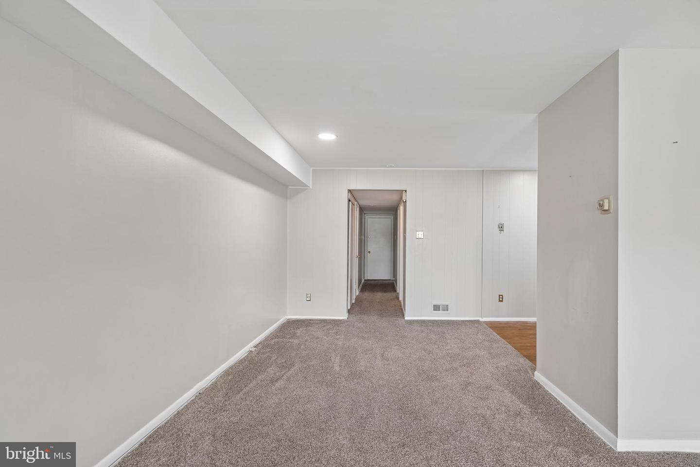 1711 Loney St Property Photo 13