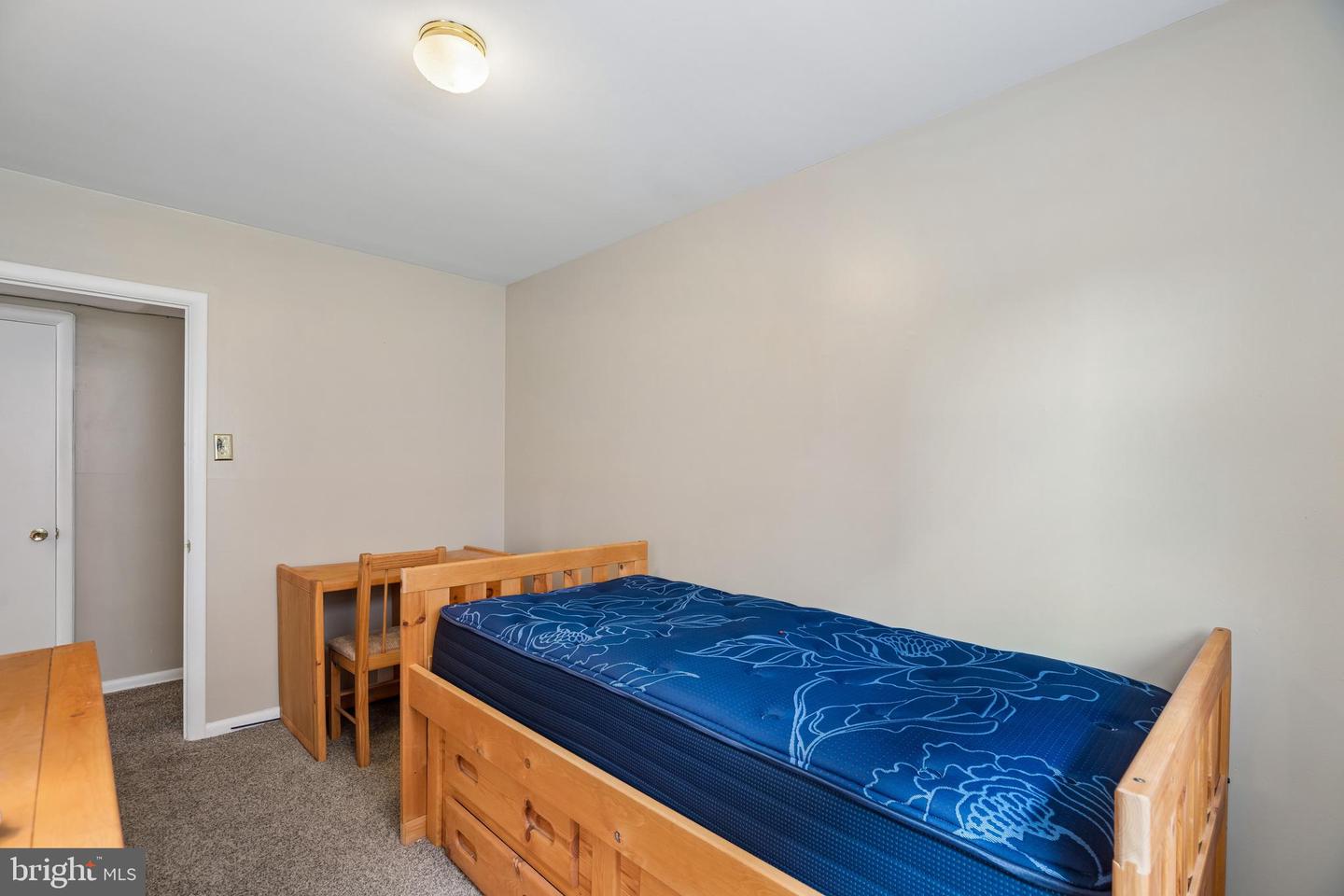 1711 Loney St Property Photo 21