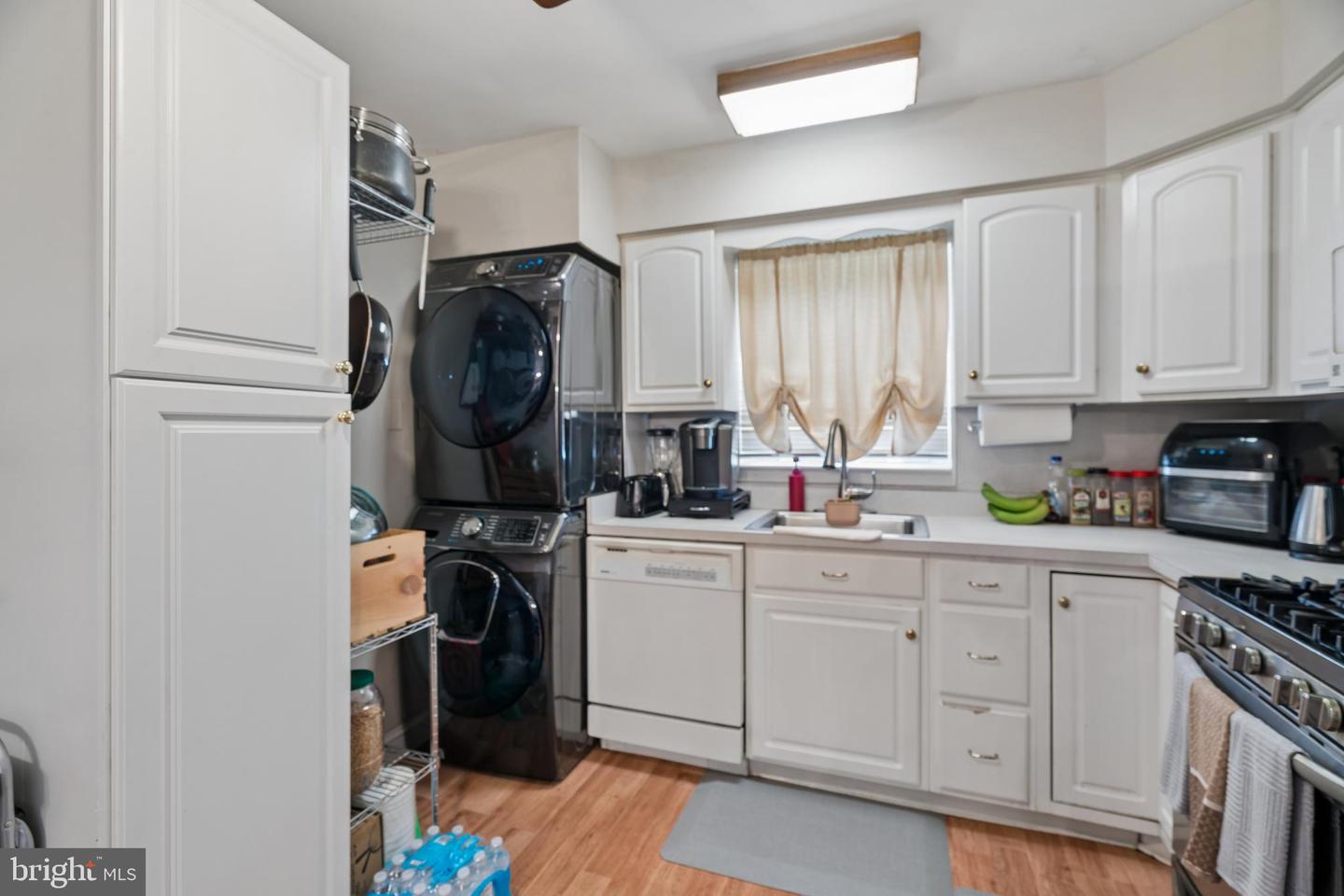 1711 Loney St Property Photo 37