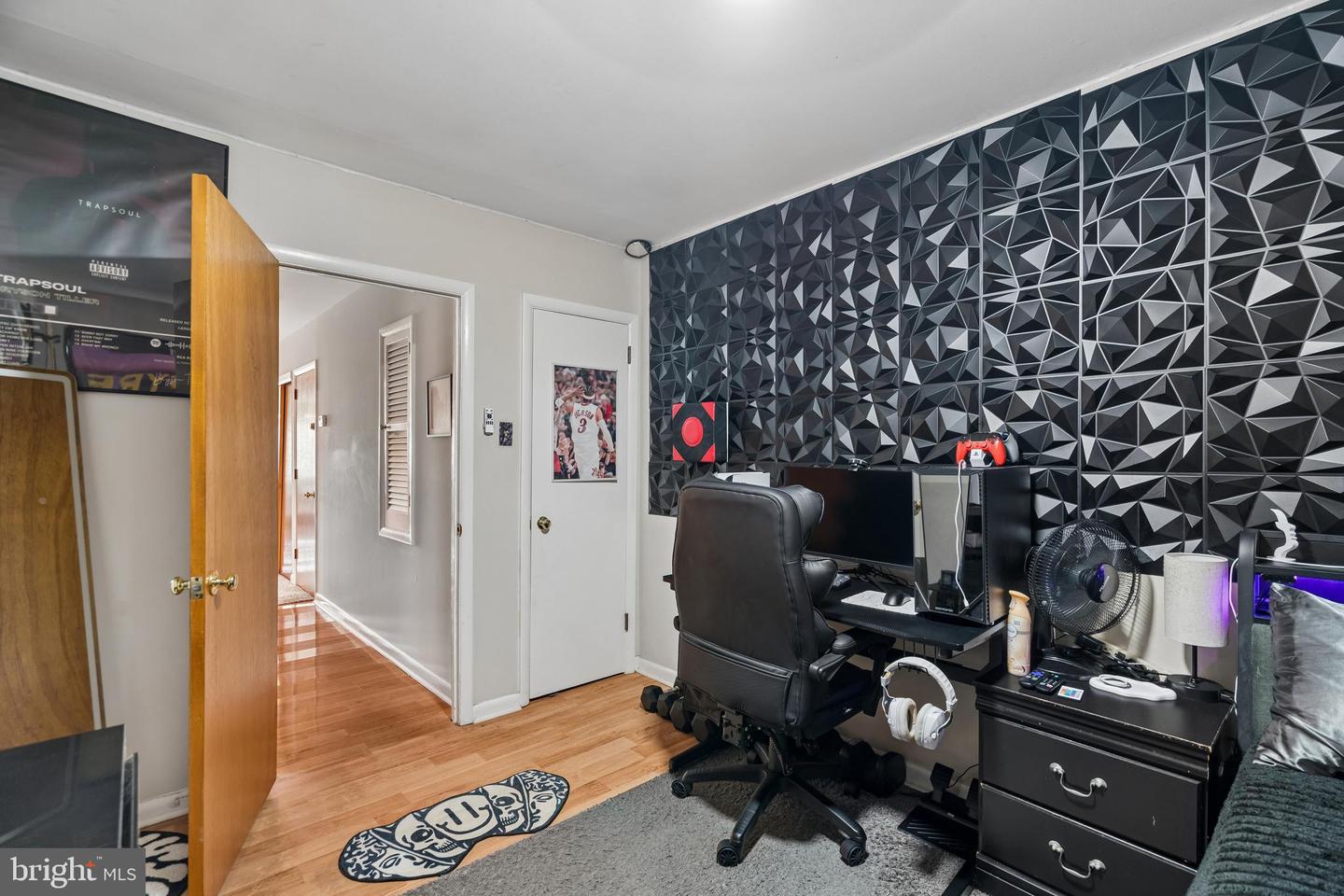 1711 Loney St Property Photo 42
