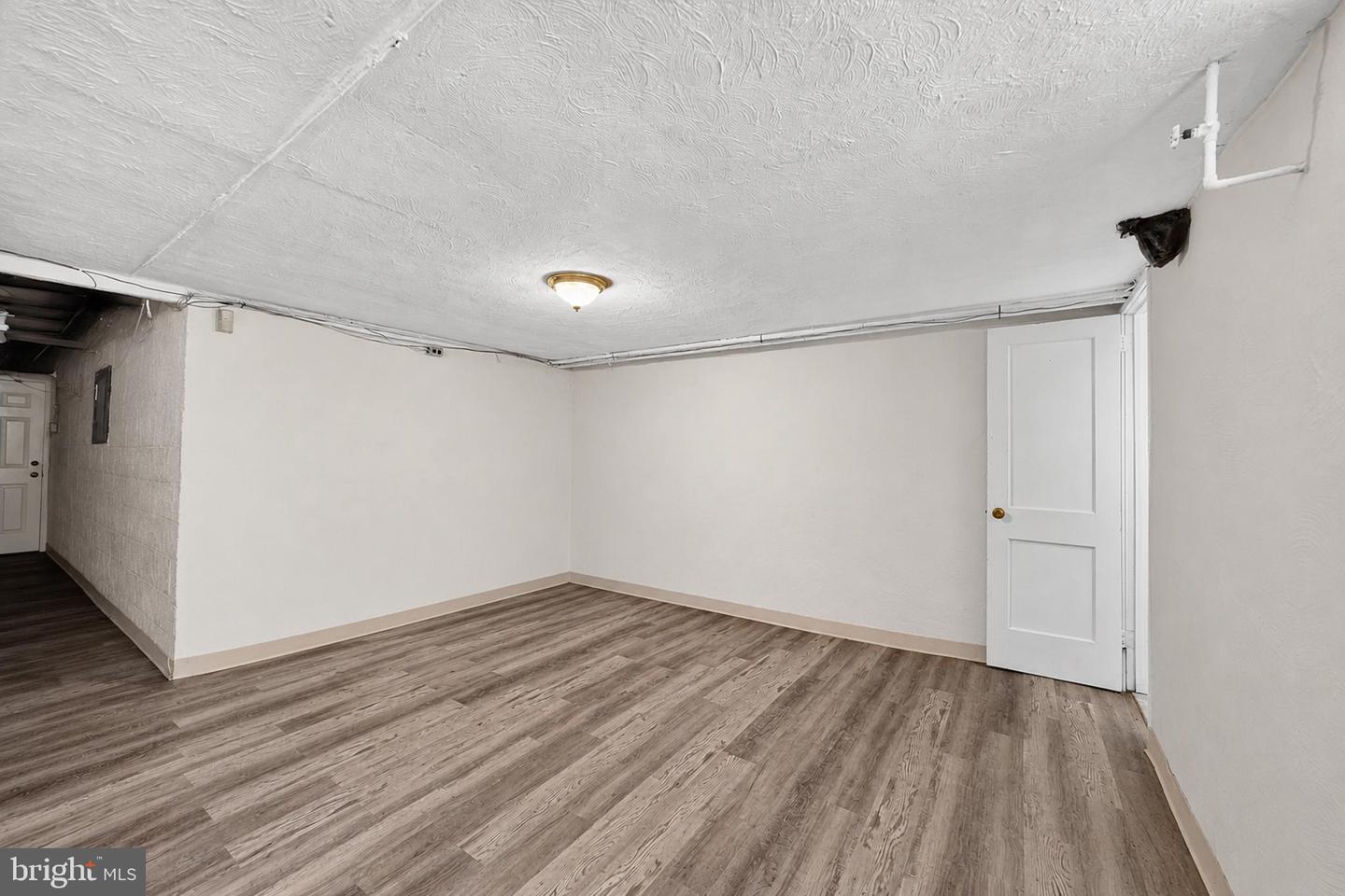 8318 Thouron Ave Property Photo 12