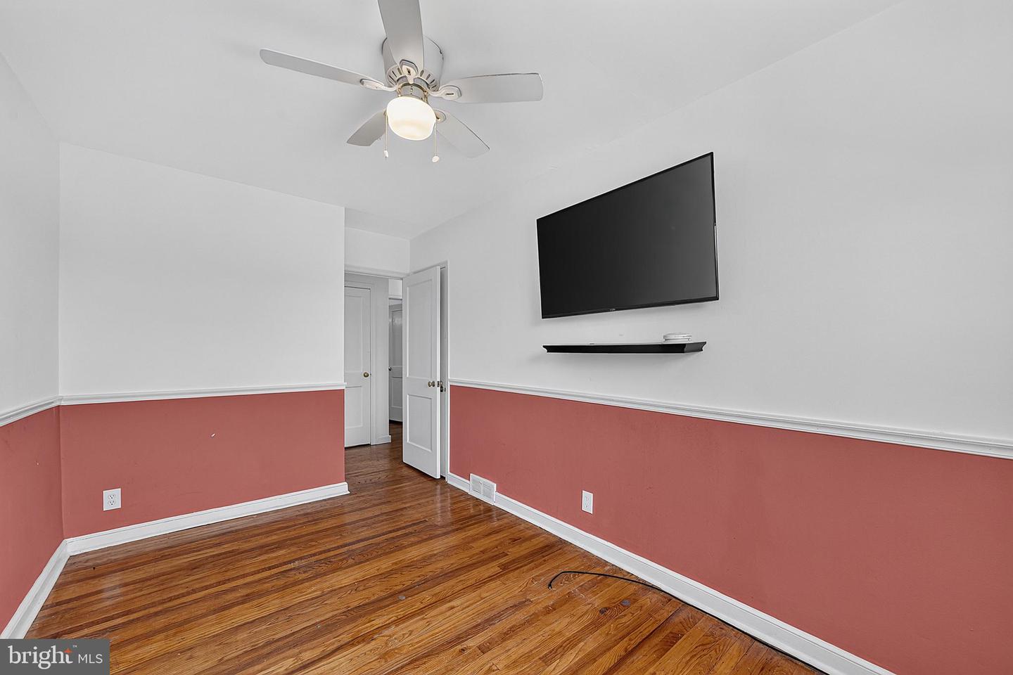 8318 Thouron Ave Property Photo 22