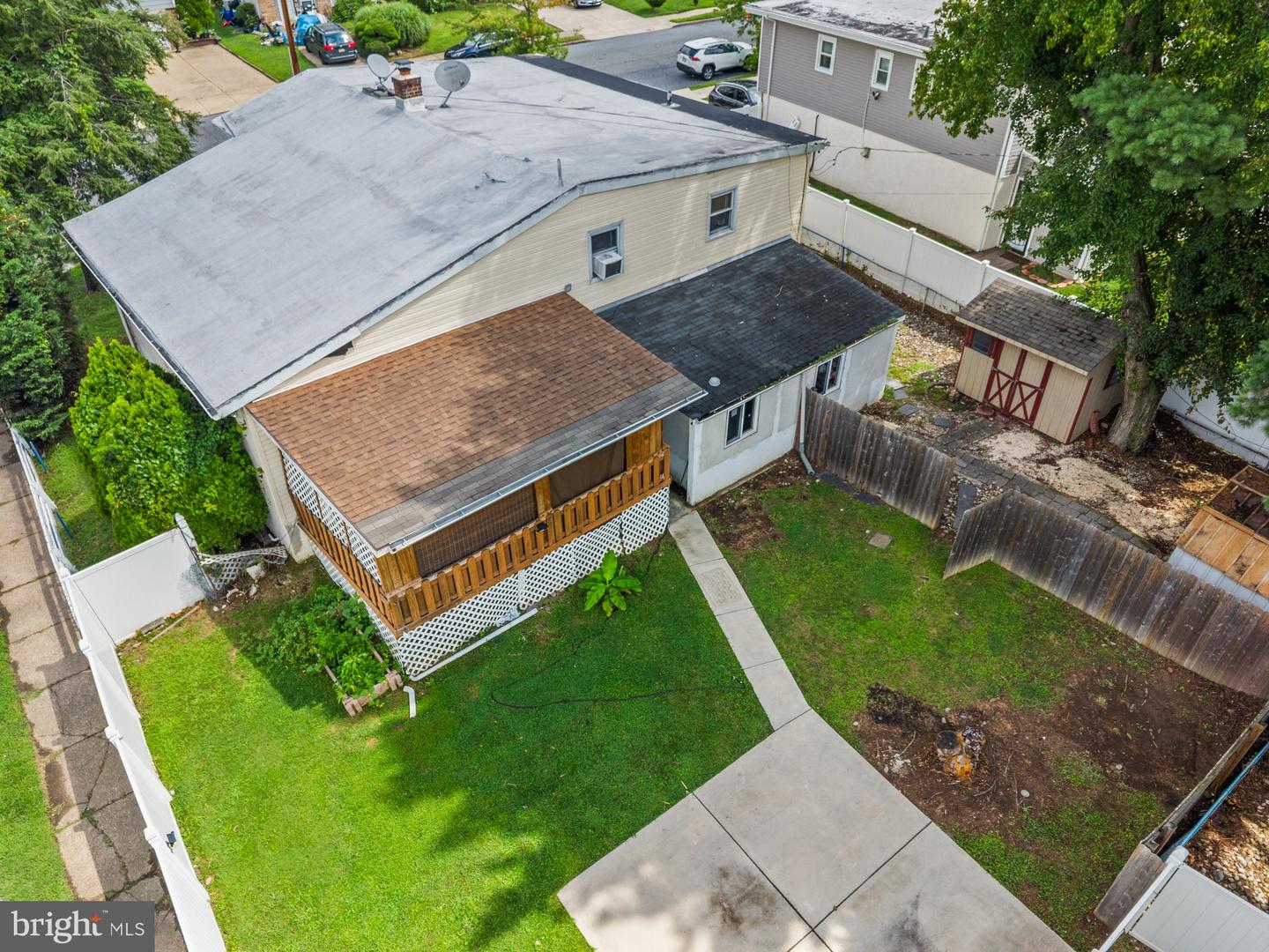 1618 Gregg St Property Photo 31