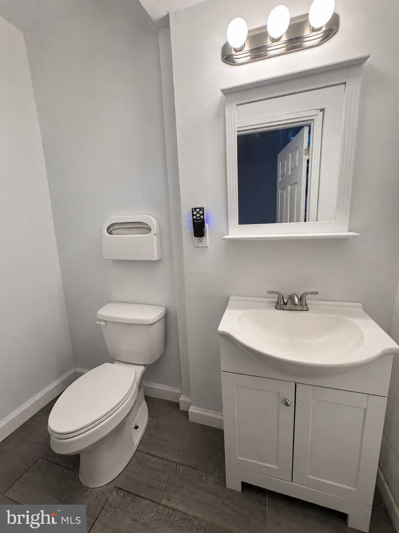 1502 E Passyunk Ave Property Photo 6