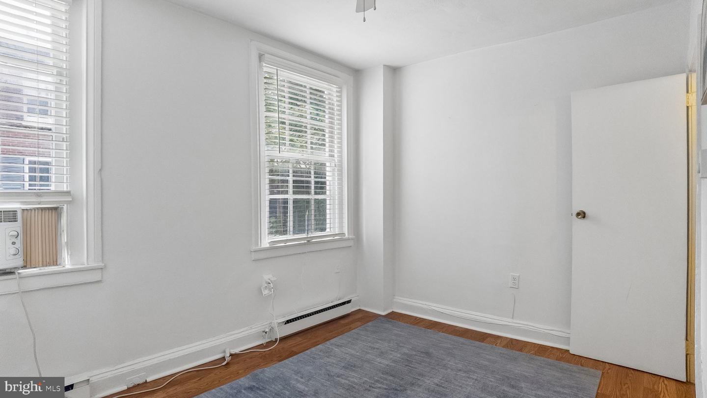 320 S Juniper St Property Photo 31