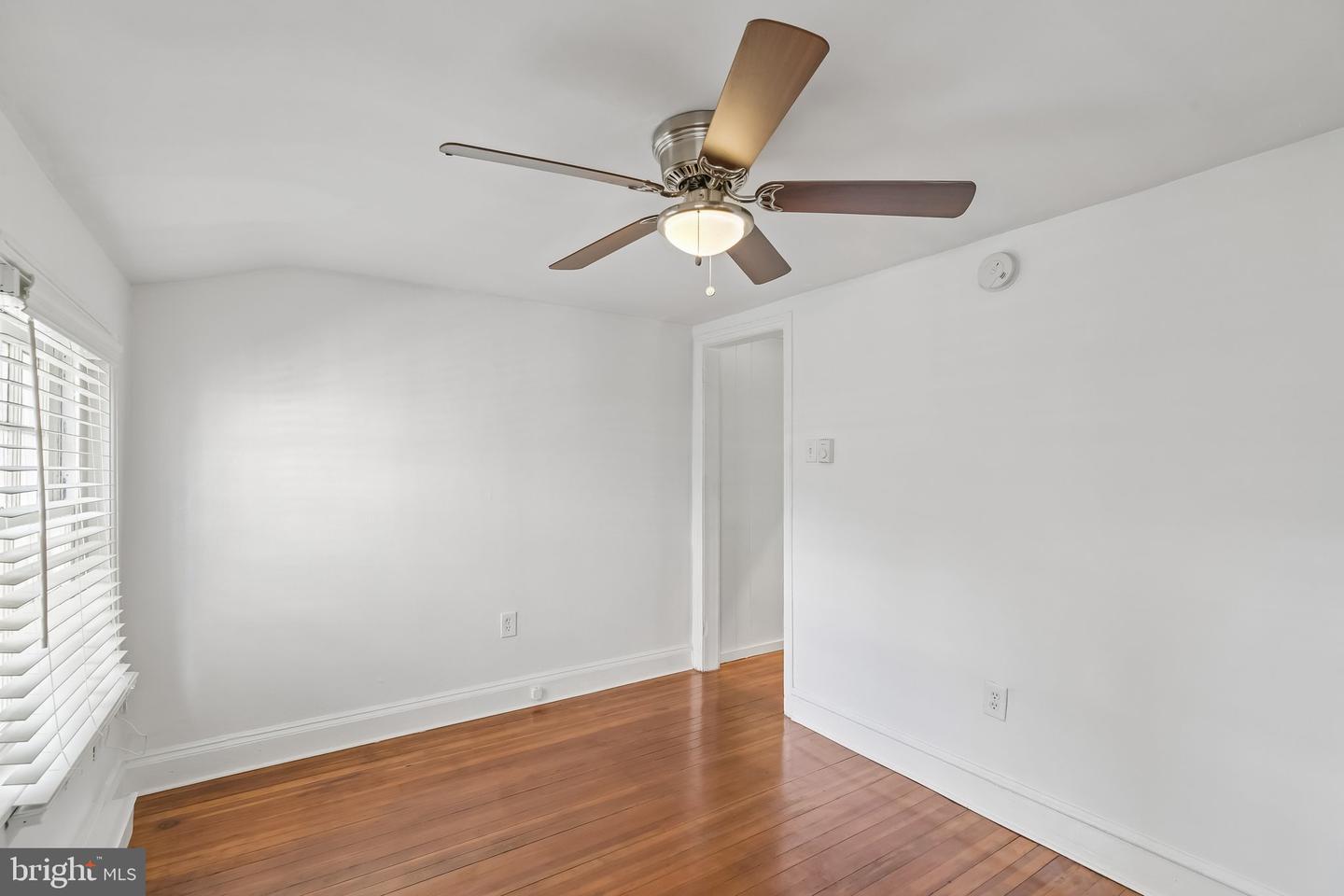 320 S Juniper St Property Photo 43
