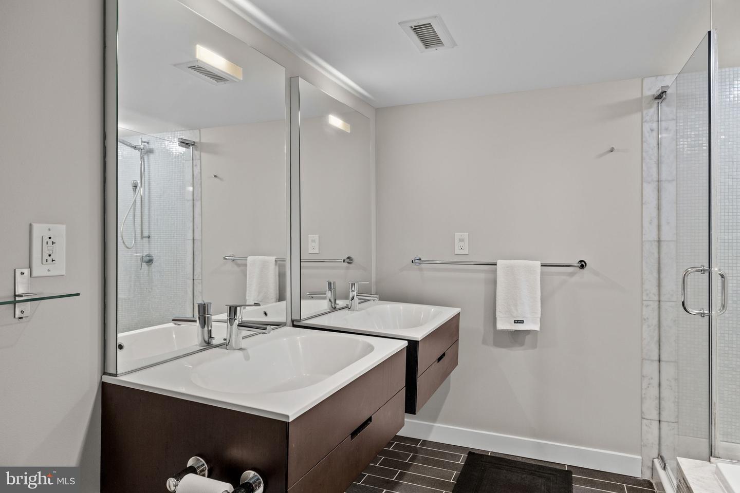 1101 Washington Ave #705 Property Photo 19