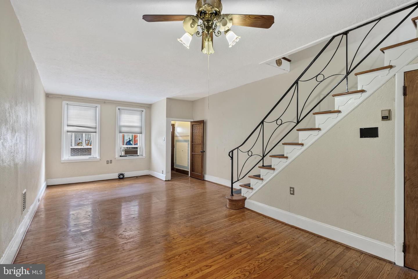 1844 S Carlisle St Property Photo 6