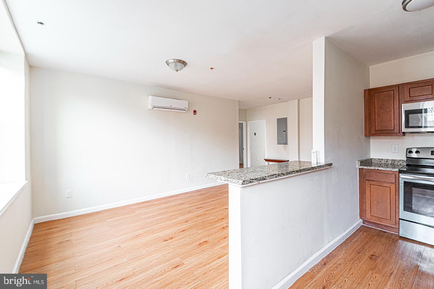 1501 W Allegheny Ave #unit 413 Property Photo 2