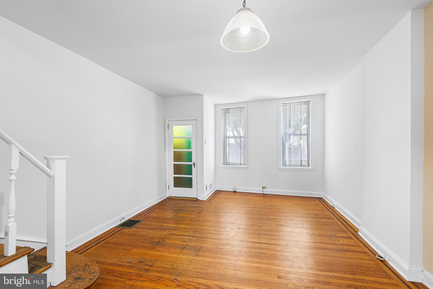 706 Salter St Property Photo 1