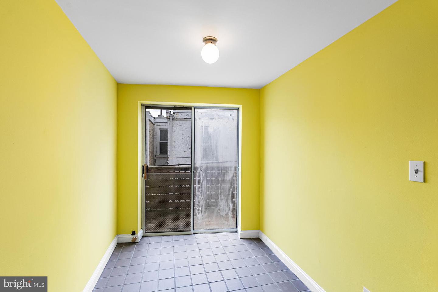 706 Salter St Property Photo 12