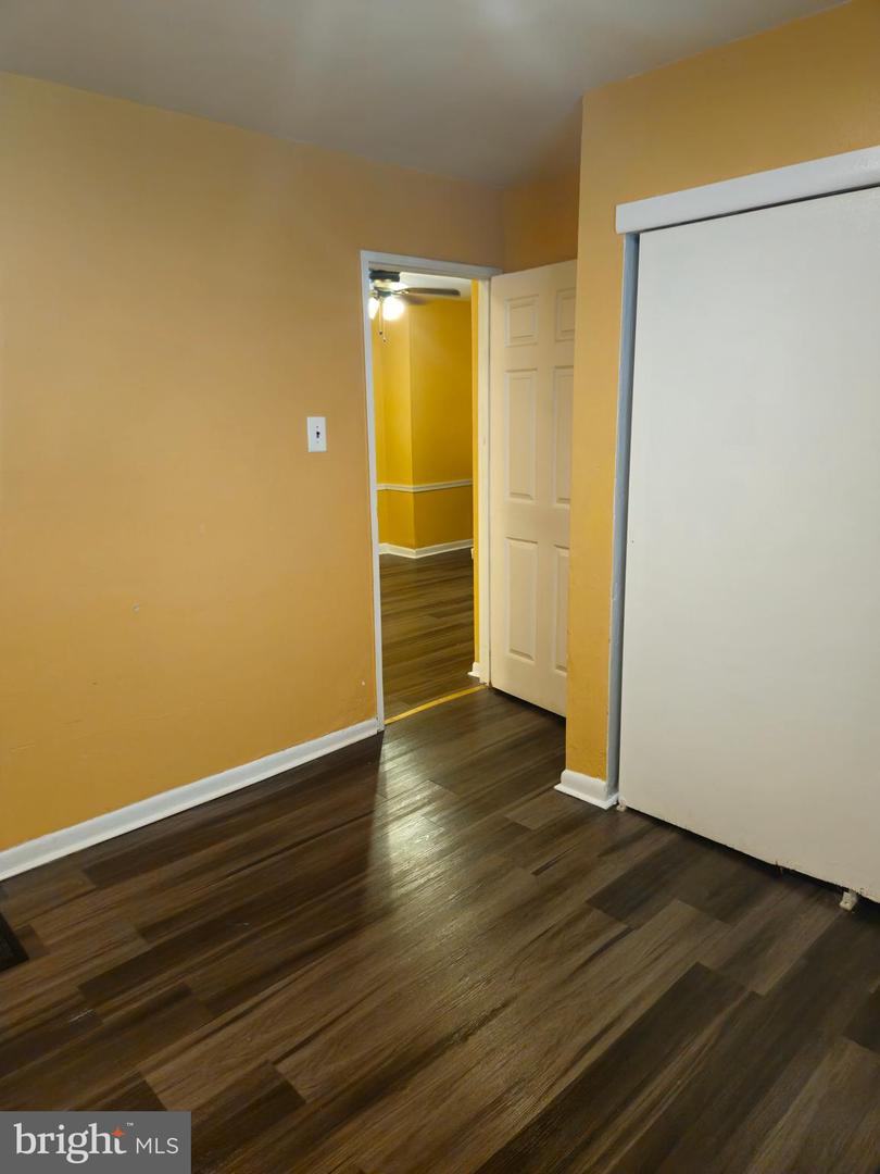 218 E Price St #1st Floor Property Photo 19