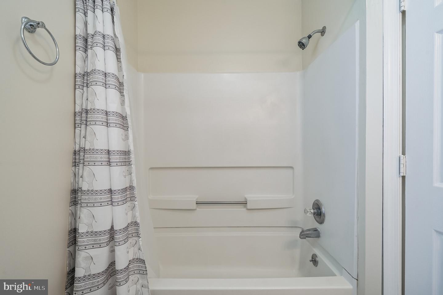 100 Ripka St Property Photo 12