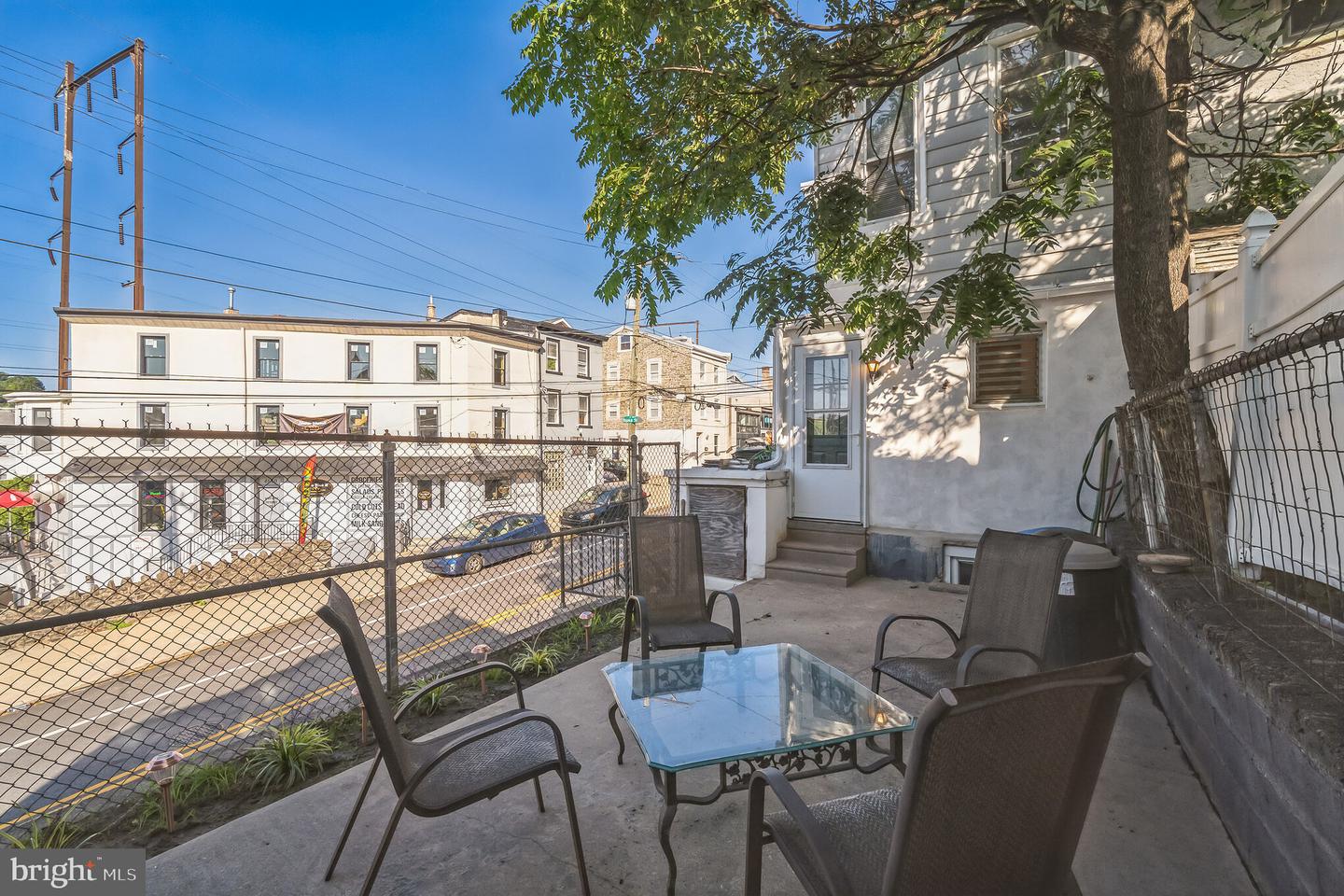 100 Ripka St Property Photo 15